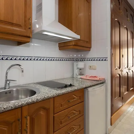 Apartman Leonor Carihuela Torremolinos