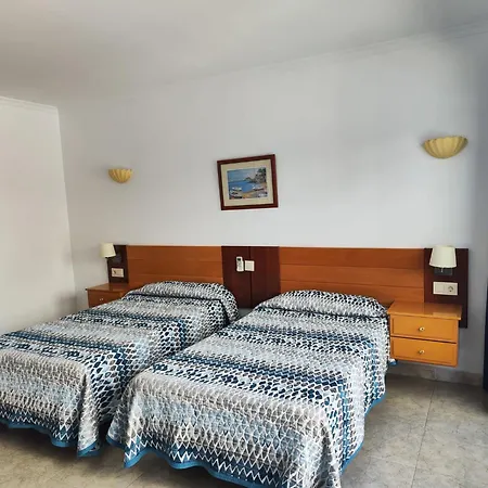 Leonor Carihuela Torremolinos