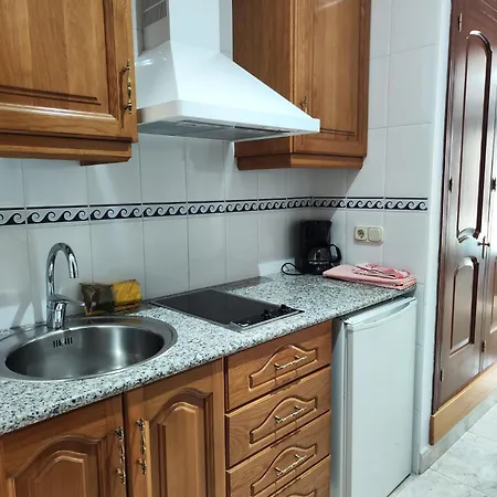 Leonor Carihuela Appartement *