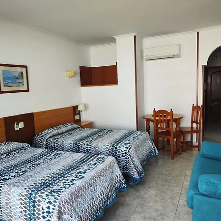 Apartment Leonor Carihuela