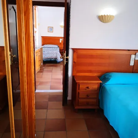 Leonor Carihuela Apartment Torremolinos