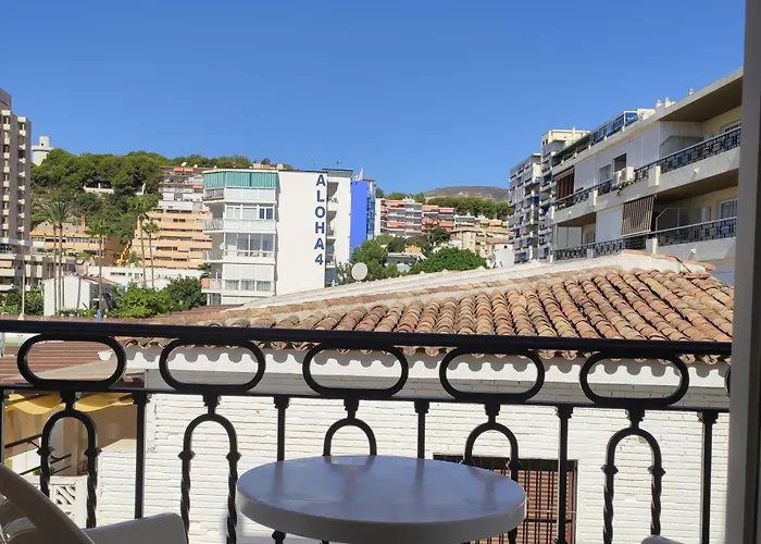 Apartament Leonor Carihuela *