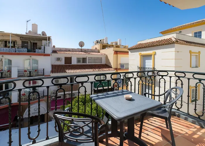 Leonor Carihuela Apartment *