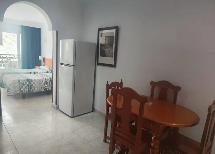 Apartament Leonor Carihuela Torremolinos