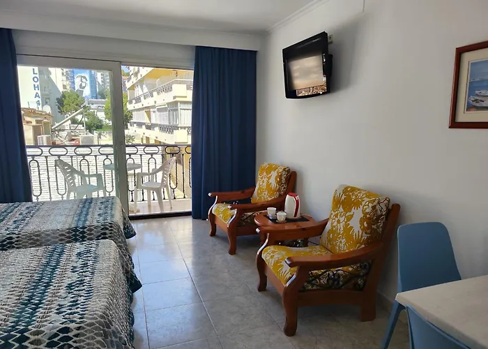 Apartment Leonor Carihuela