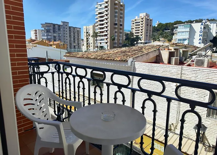 Leonor Carihuela Apartment Torremolinos