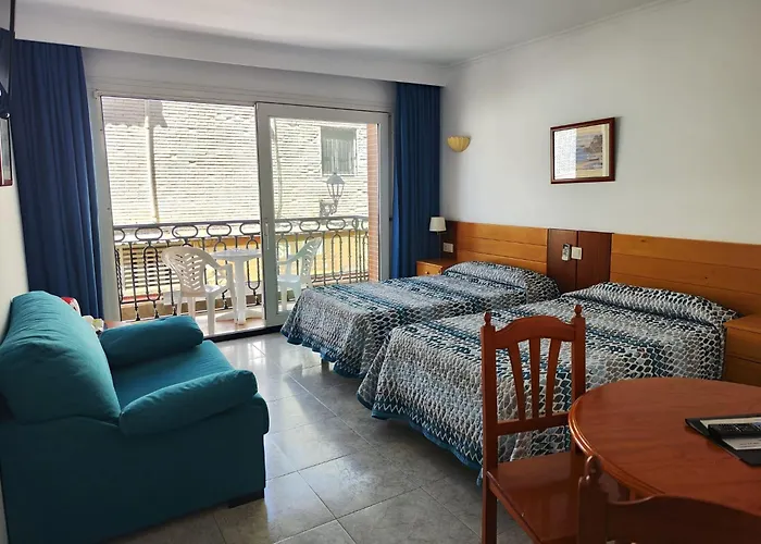 Leonor Carihuela Apartment Torremolinos