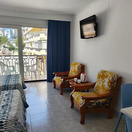 Apartamento Leonor Carihuela