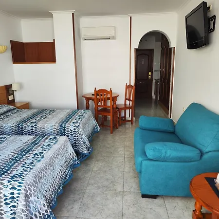 Leonor Carihuela Apartamento Torremolinos