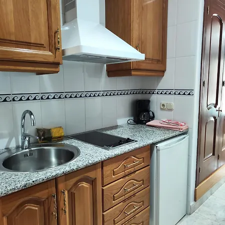 Leonor Carihuela Apartamento *